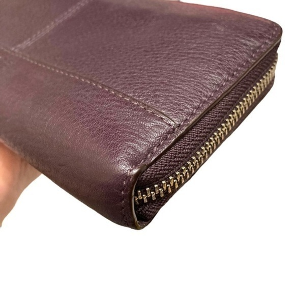 Coach purple leather zipper accordion clutch wallet - Picture 4 of 10